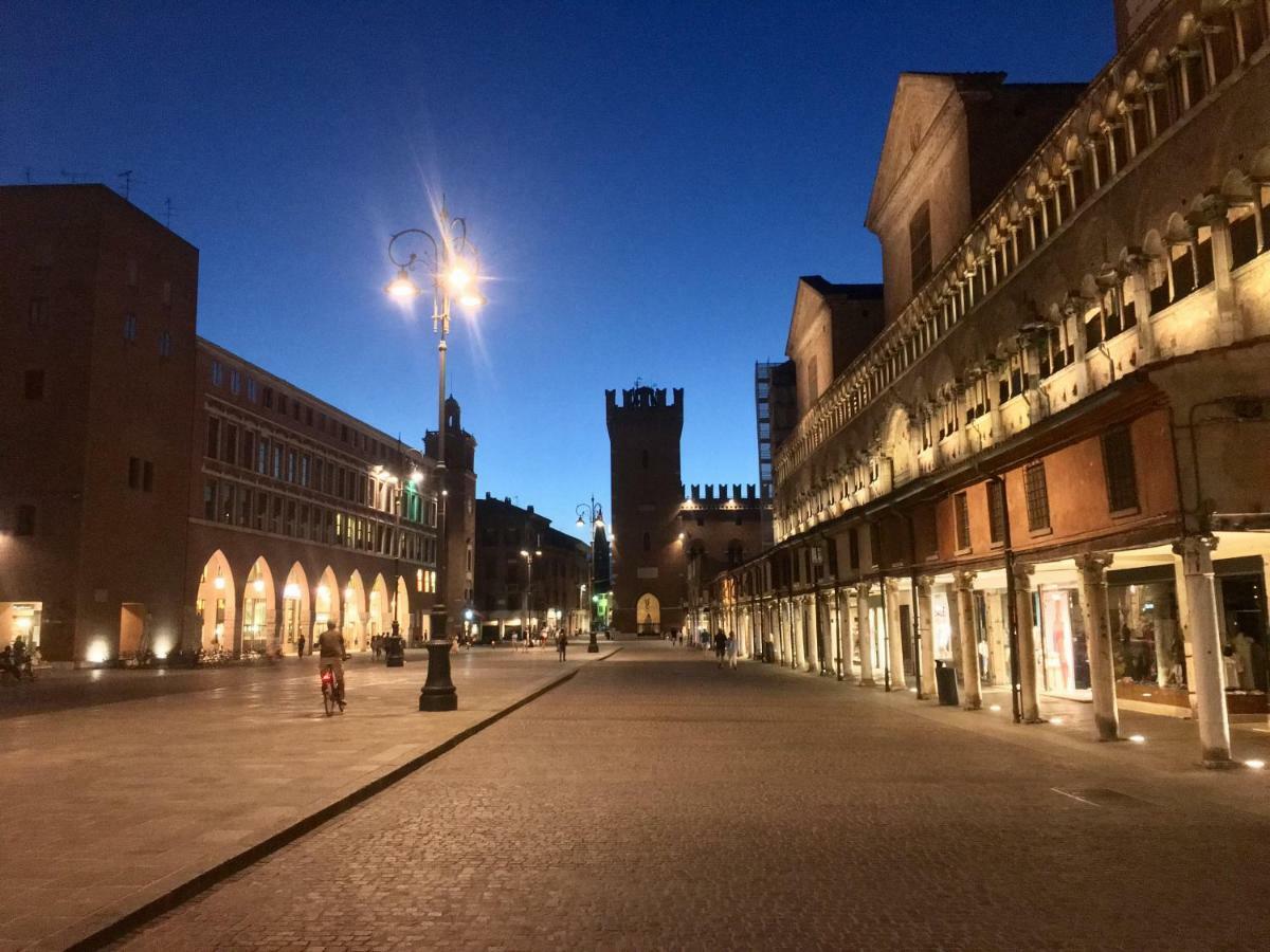Dietro Le Volte Ferrara Buitenkant foto
