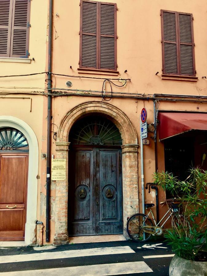 Dietro Le Volte Ferrara Buitenkant foto